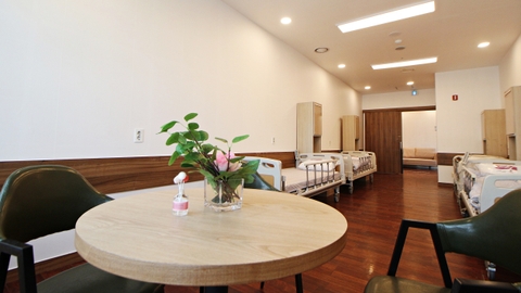 주식회사 수원시니어 행복한요양원6