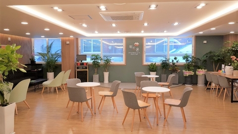 위드온시니어센터6