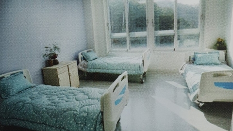 꽃피는요양원10