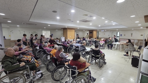 시애노전문요양센터26