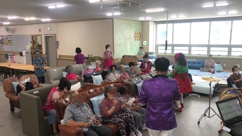 부모사랑주간보호센터20