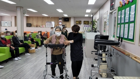 휴쉼터노인복지센터1
