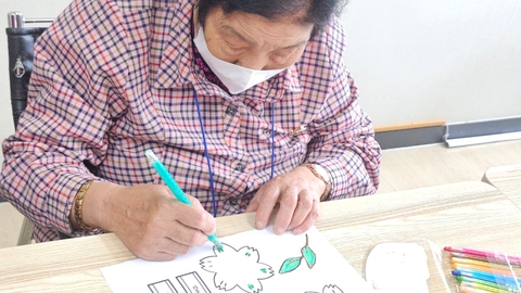 사랑마루주간보호센터66