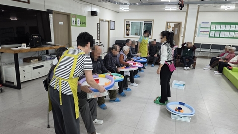 증평주간보호센터14