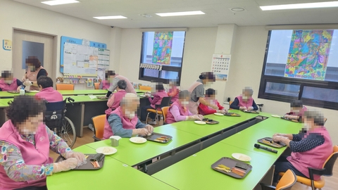 은꽃학교 노인복지센터25