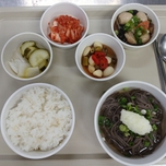 비오는 날엔 온모밀국수