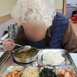 어르신 식사1