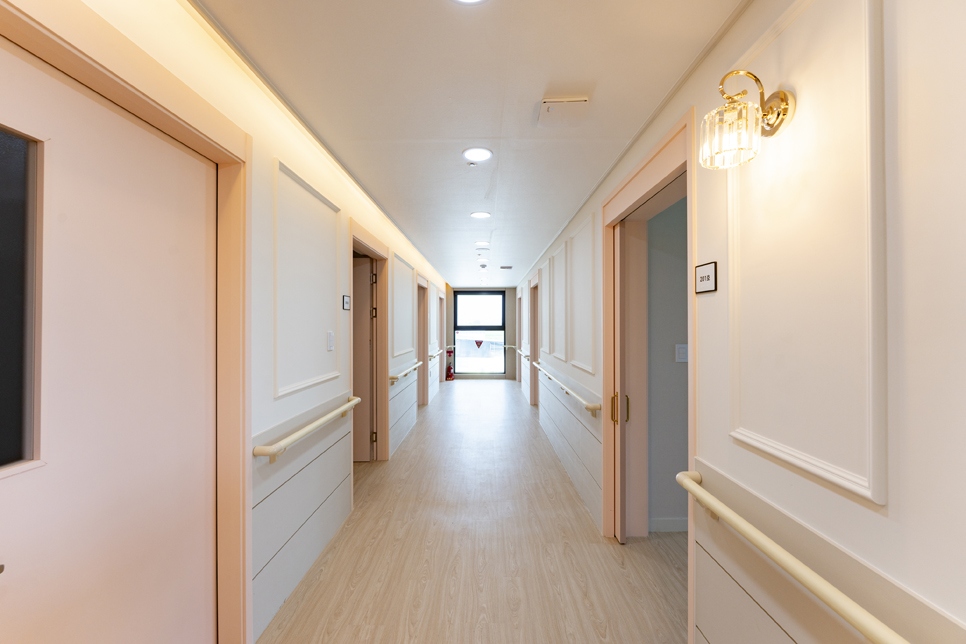 각층별 생활실 복도