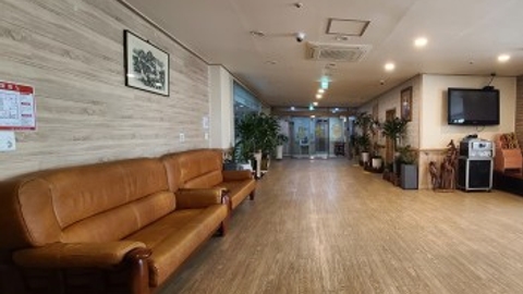 입구