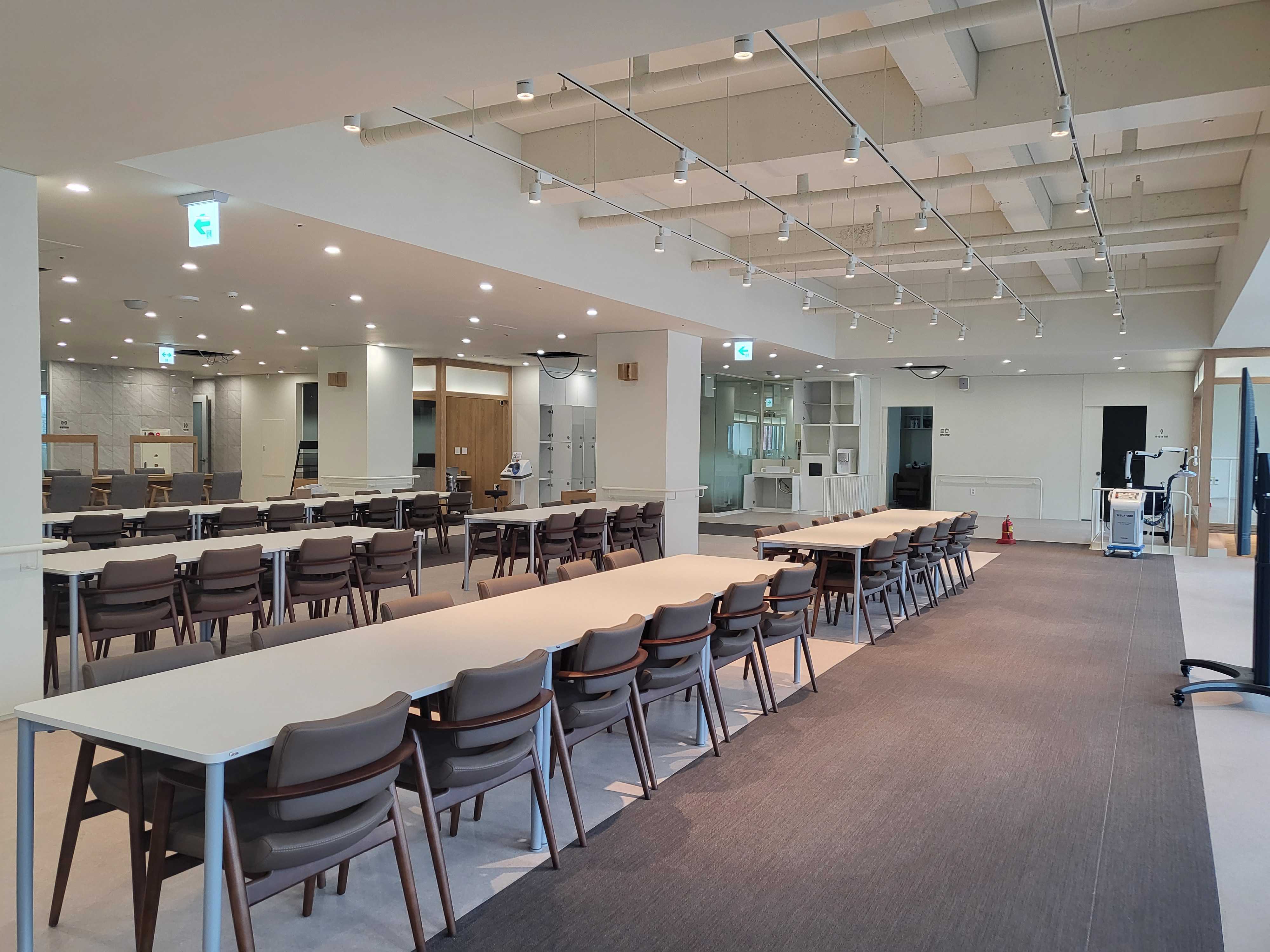 (주)케어링 주간보호센터 대구 서구점1